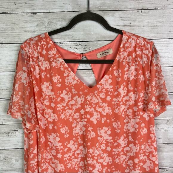 Full Moon Maternity Floral V Neck Top Size XXL - Picture 4 of 5